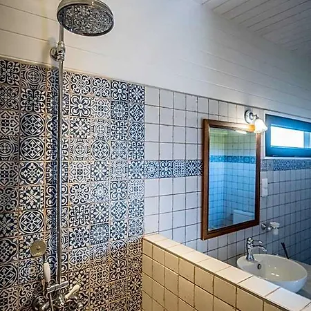 Gato Preto De - Adults Only 4*